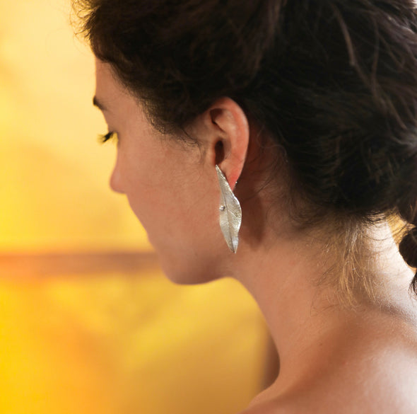 Atene laurel earring